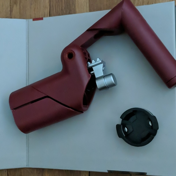 Corkscrew Wine Bottle Opener by Rabbit -Axis Lever - Picture 3 of 8